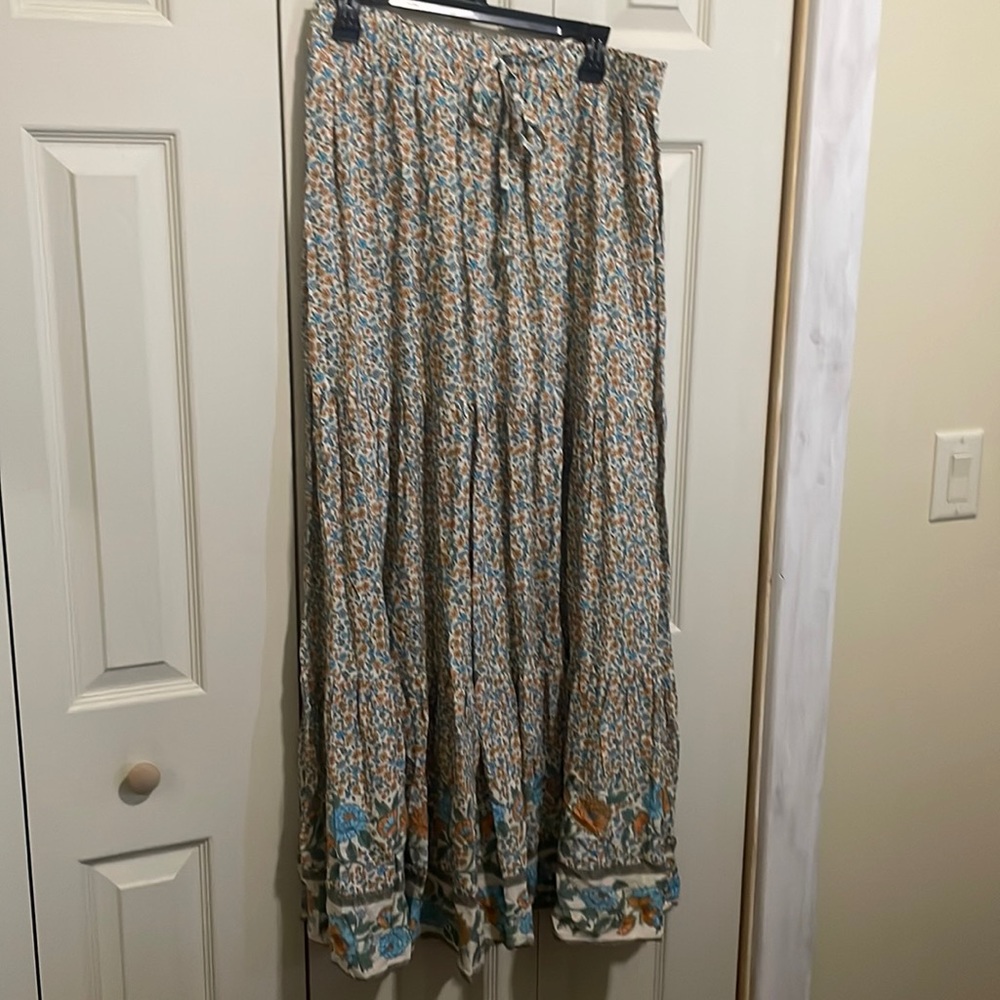 NWT prairie skirt